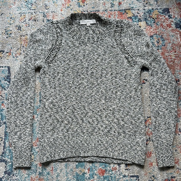Loft XSP sweater - Picture 1 of 3